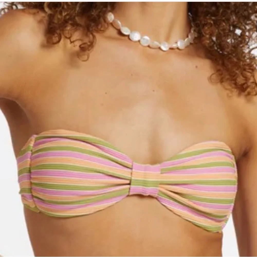 BillaBong Hightide Tanlines Betty Bandeu Bikini top Multi XL